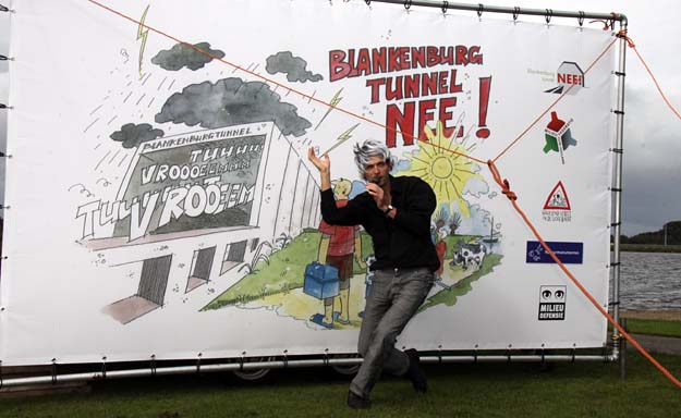 Noodklok tegen de Blankenburgtunnel